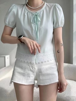 18102